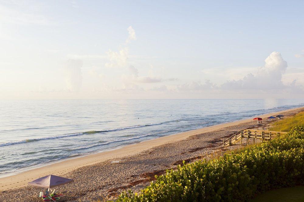 Vistana Beach Club Jensen Beach Exterior photo