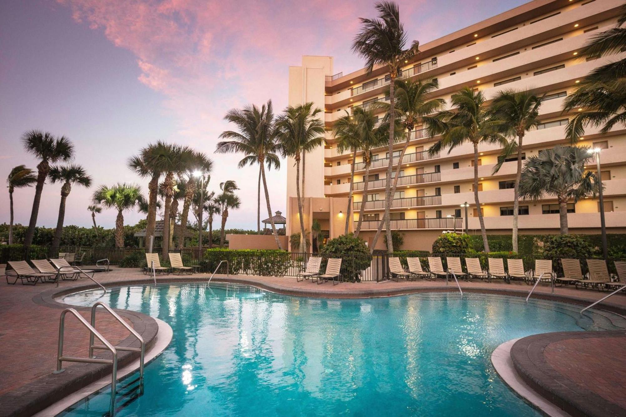 Vistana Beach Club Jensen Beach Exterior photo