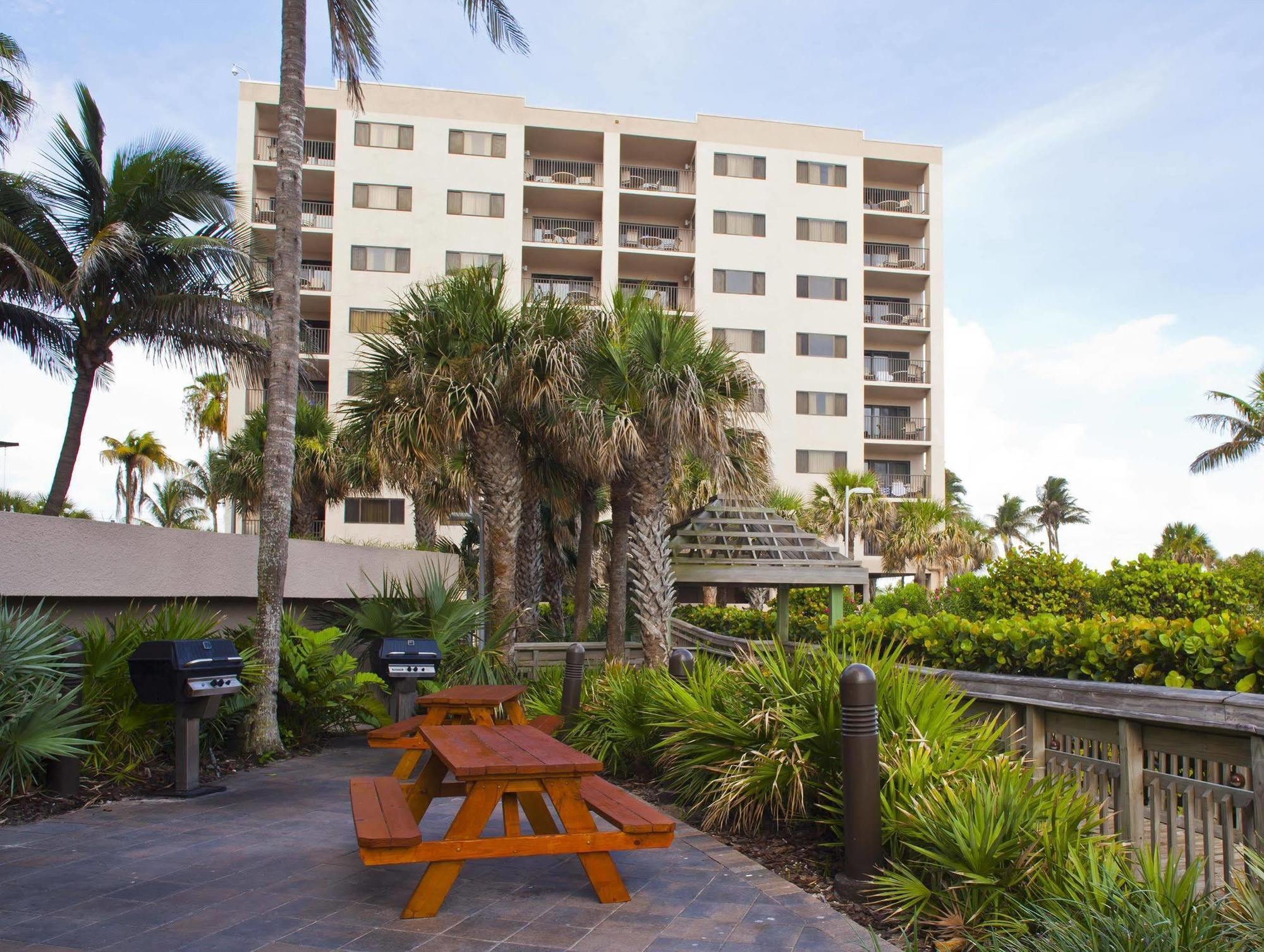 Vistana Beach Club Jensen Beach Exterior photo