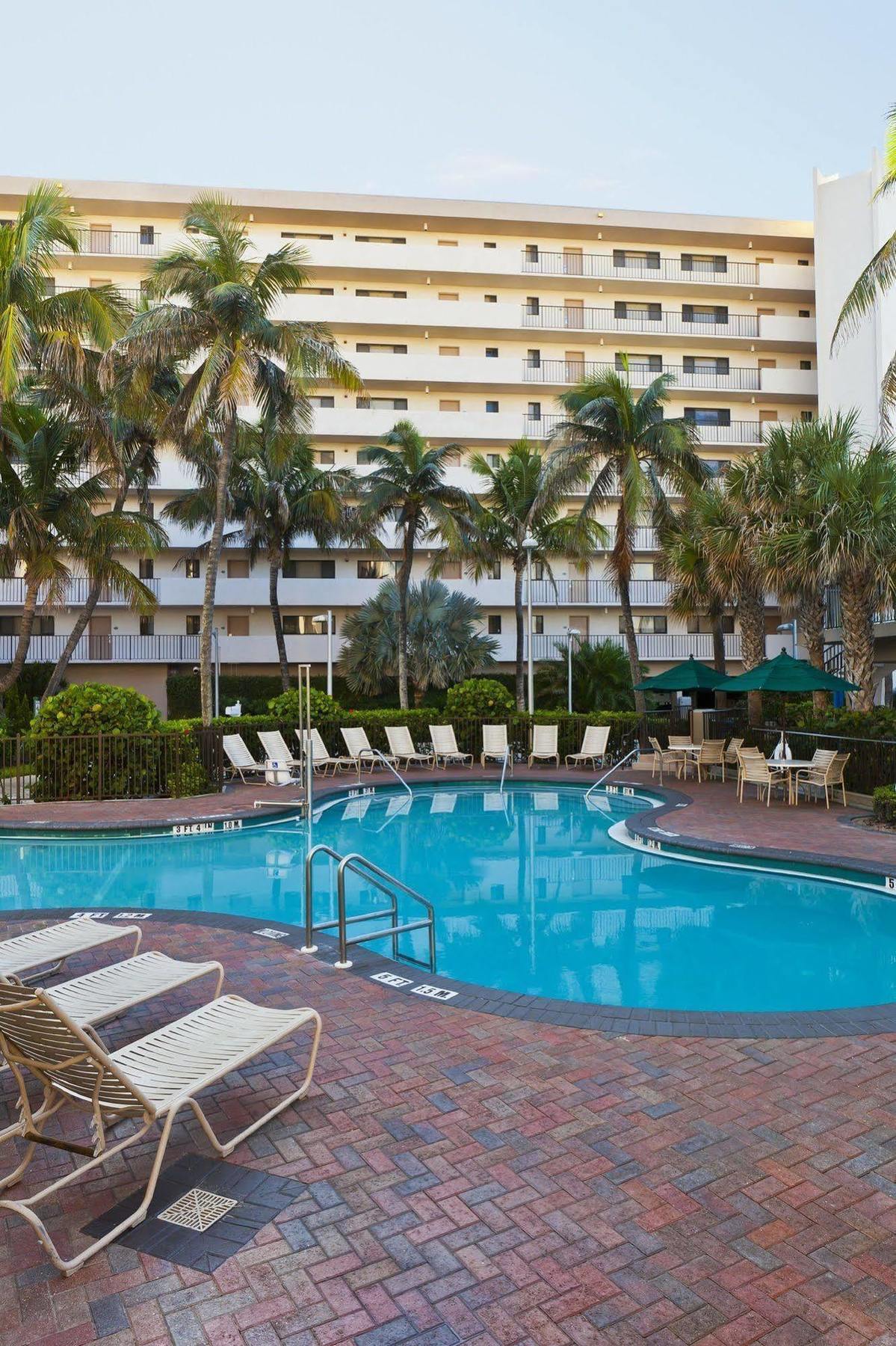 Vistana Beach Club Jensen Beach Exterior photo